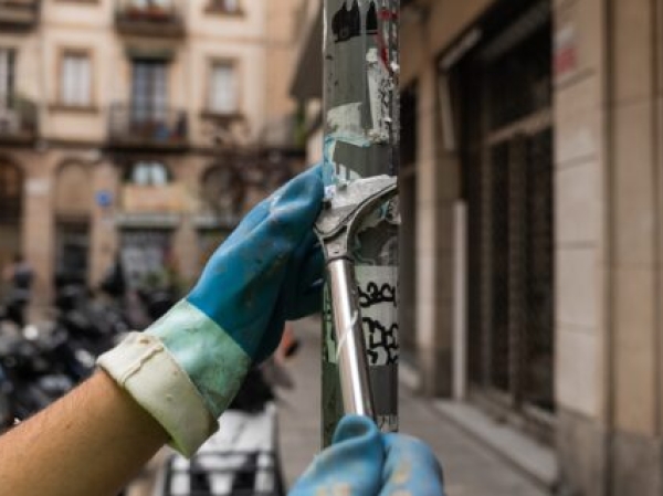Intensificació de neteja a zones amb alta afluència de persones a Barcelona Intensificació de neteja a zones amb alta afluència de persones a Barcelona